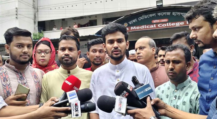 আ.লীগ আমলেও এমন হামলা হয়নি, এর দায় সরকারকে নিতে হবে : উপদেষ্টা আসিফ