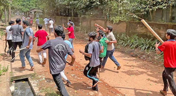 চবিতে ভয়াবহ সংঘর্ষ: আহত ২০০ শিক্ষার্থী, আইসিইউতে ২