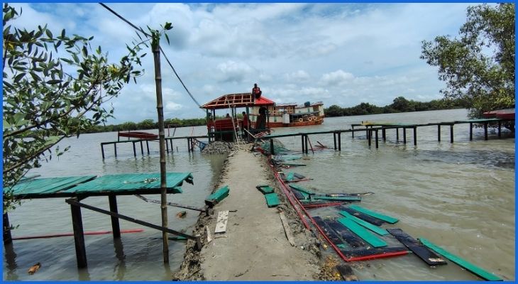 সুন্দরবনের চর দখল করে গড়ে ওঠা অবৈধ রিসোর্ট উচ্ছেদ