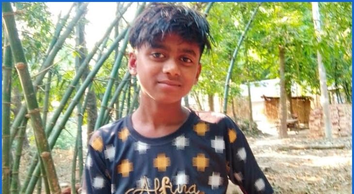 ভ্যান নিয়ে বাড়ি থেকে বের হয় সুমন, মরদেহ মিললো খালে