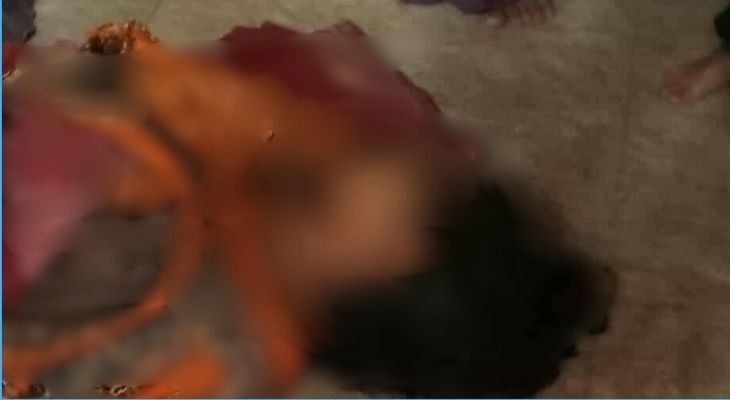 দিঘলিয়ায় গৃহবধূর রহস্যজনক মৃত্যু, আত্মহত্যা নাকি হত্যা?