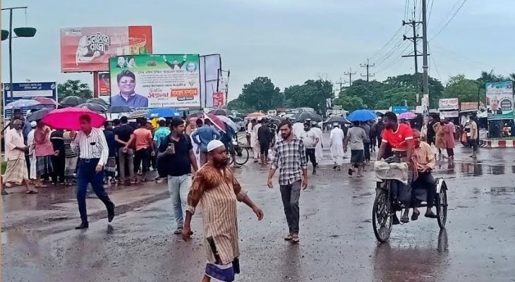 ফকিরহাটের খুলনা-মোংলা-ঢাকা মহাসড়ক ৪ ঘন্টা অবরোধ