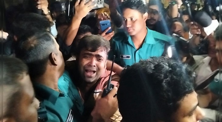 আ.লীগ কর্মী সন্দেহে ধানমন্ডির ৩২ নম্বরে আটক ৩