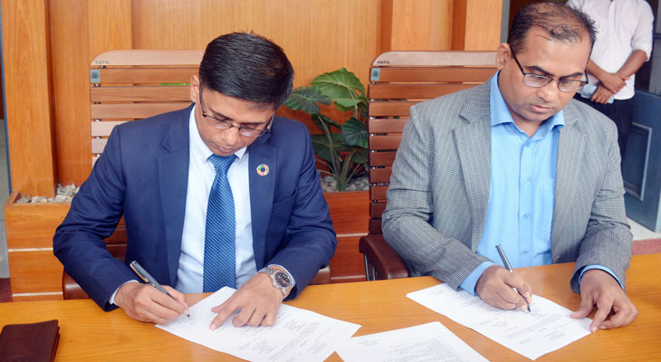 খুলনা জেলা প্রশাসক মো: তৌফিকুর রহমানের দায়িত্ব গ্রহণ