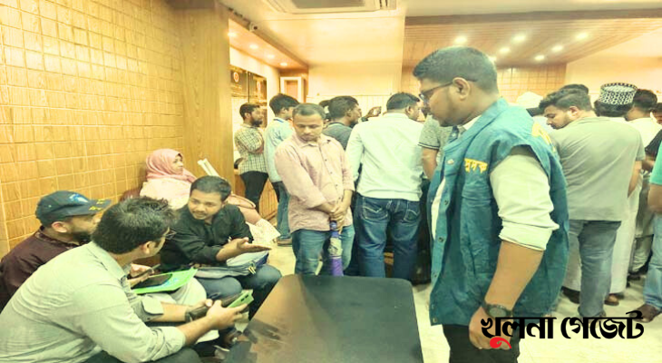 খুমেকে দুদকের অভিযান