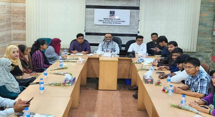 ডাকসুর প্রথম সভায় ভবিষ্যৎ কর্মপরিকল্পনা নিয়ে আলোচনা