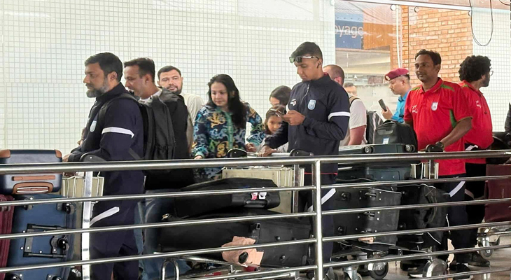 নেপালের এয়ারপোর্টে জামালরা, ফিরছেন দেশে