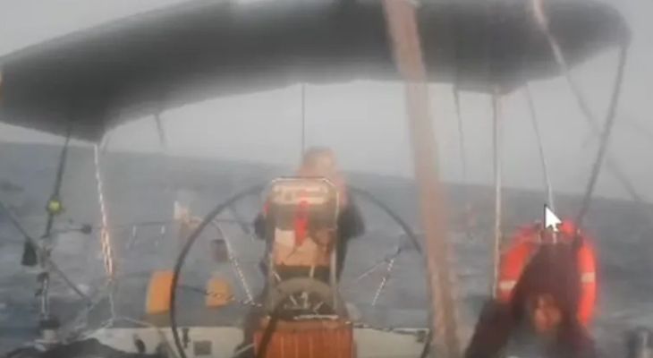ফ্লোটিলার সর্বশেষ জাহাজ থেকে গাজার সূর্যোদয়ের ভিডিও দেখিয়ে ক্যাপ্টেনের নতুন বার্তা