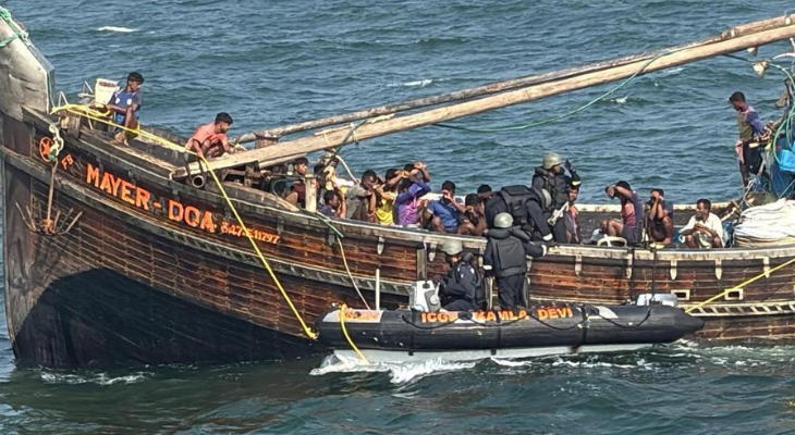 তিন নৌকাসহ ৭৯ বাংলাদেশি জেলেকে আটক ভারতের