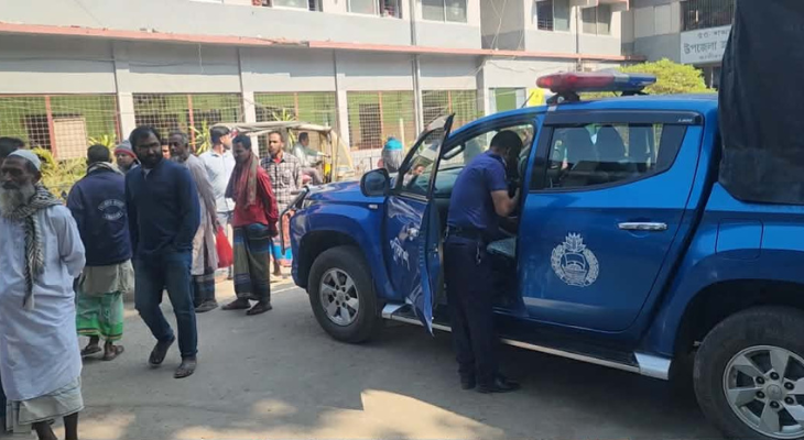 কালীগঞ্জে ইজিবাইক নিয়ন্ত্রণ হারিয়ে গাছের সঙ্গে ধাক্কায় যুবক নিহত