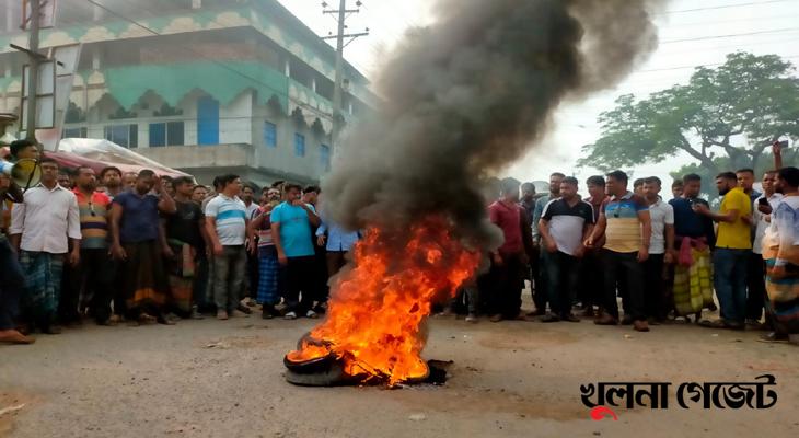 কালিগঞ্জে চলছে সড়ক অবরোধ, বিকালে বিক্ষোভ সমাবেশ