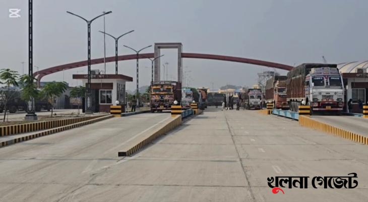 আ.লীগের লকডাউনেও বেনাপোল বন্দরে আমদানি-রপ্তানি কার্যক্রম সচল