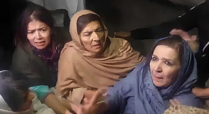 কারাপ্রাঙ্গণ থেকে ইমরানের তিন বোন আটক