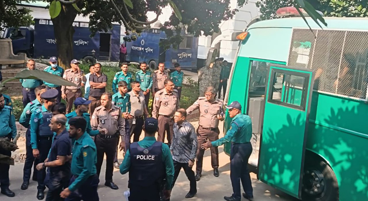 মানবতাবিরোধী অপরাধ : ট্রাইব্যুনালে ১৩ সেনা কর্মকর্তা