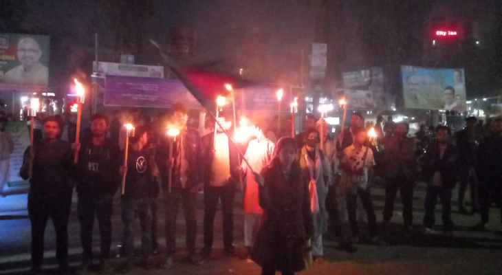 হাদির উপর হামলা, নগরীতে মশাল মিছিল ও প্রতিবাদ সমাবেশ