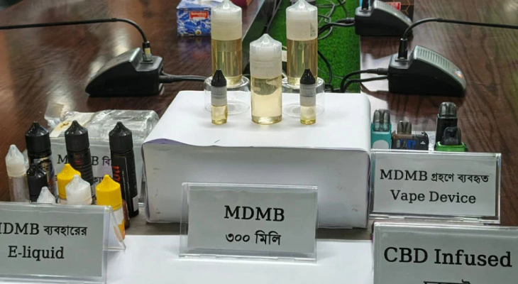 দেশে নতুন মাদক এমডিএমবি জব্দ, চক্রের হোতাসহ গ্রেপ্তার ৪