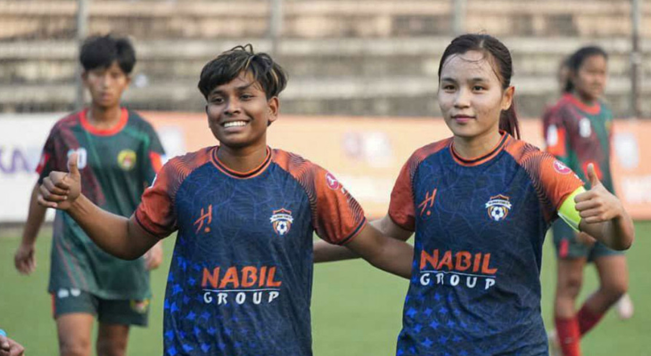 অধিনায়কত্বের ম্যাচে সেরার স্বীকৃতিও ঋতুপর্ণার