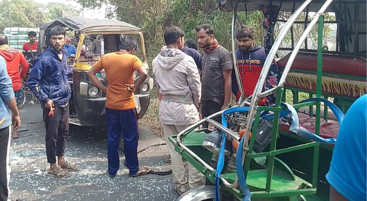 গোপালগঞ্জে ইজিবাইক-মাহেন্দ্র সংঘর্ষে শিশু নিহত