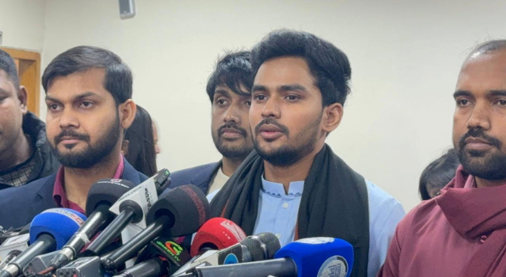 তারেক রহমান নির্বাচনী আচরণবিধি লঙ্ঘন করেছেন : আসিফ মাহমুদ