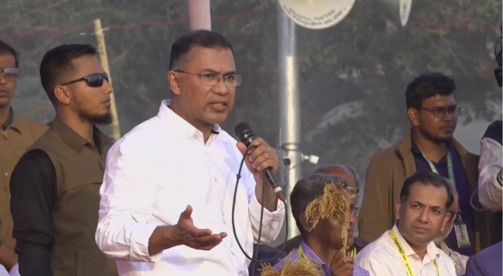 সমাবেশ মঞ্চে তারেক রহমান