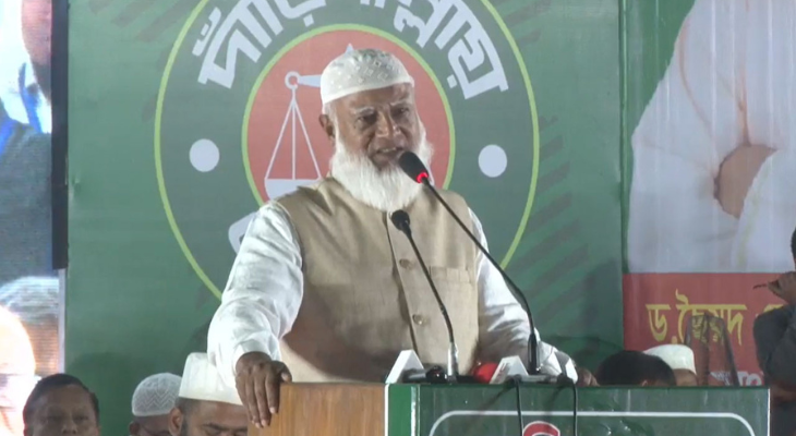 ‘ভোট নিয়ে অন্য কোনো চিন্তা করলে সিংহের থাবা সামাল দিতে পারবেন না’