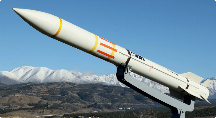 হামলা হলে যুক্তরাষ্ট্রের ঘাঁটিতে পাল্টা হামলা হবে : ইরান