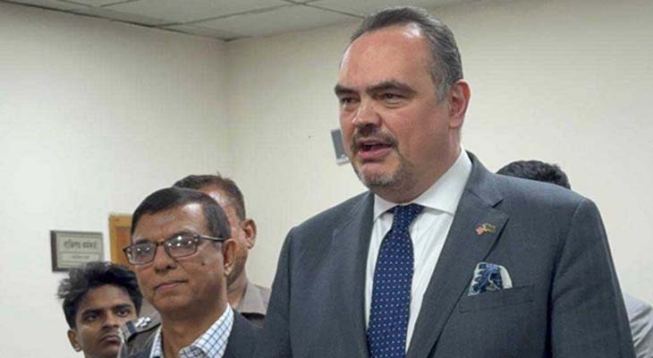 নির্বাচনে কোনো পক্ষ নেবে না যুক্তরাষ্ট্র : রাষ্ট্রদূত ব্রেন্ট ক্রিস্টেনস