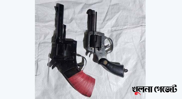 রূপসায় র‍্যাবের অভিযানে ২টি পিস্তল উদ্ধার