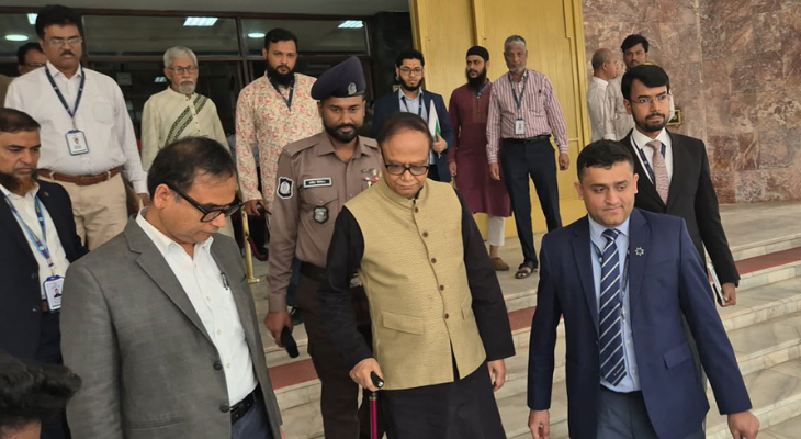 সরানোর খবরে কেন্দ্রীয় ব্যাংক ত্যাগ করলেন গভর্নর আহসান এইচ মনসুর