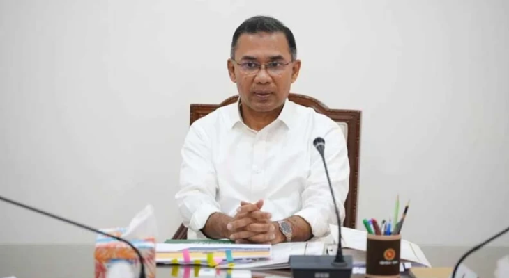 সচিবালয়ে ব্যস্ত সময় পার করছেন প্রধানমন্ত্রী