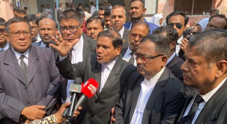 সভাপতি লিংকনের মুক্তির দাবিতে বরিশালে আইনজীবীদের বিক্ষোভ