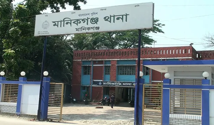 মানিকগঞ্জে ড্রামট্রাক-পিকআপ সংঘর্ষে নিহত ১