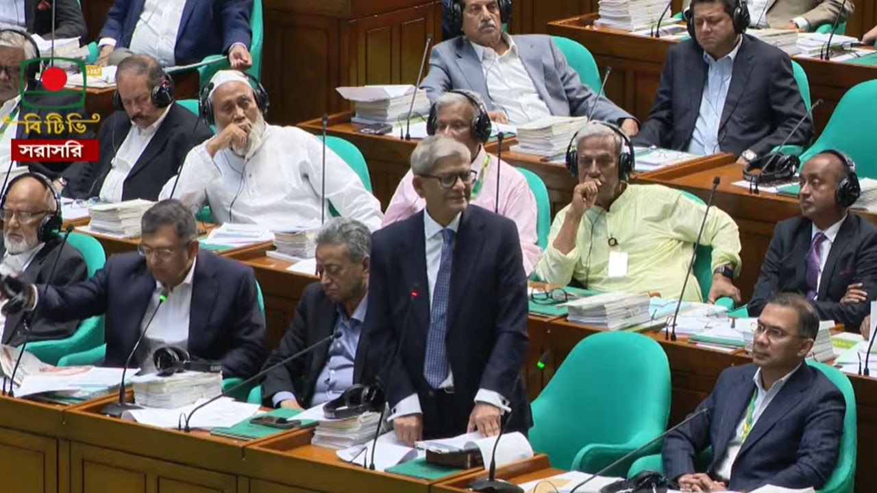 খালেদা জিয়া মানেই আপসহীন গণতন্ত্র আর সার্বভৌমত্বের অতন্দ্র প্রহরী: মির্জা ফখরুল