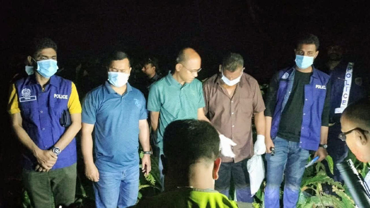চুয়াডাঙ্গায় নারীকে কুপিয়ে হত্যা