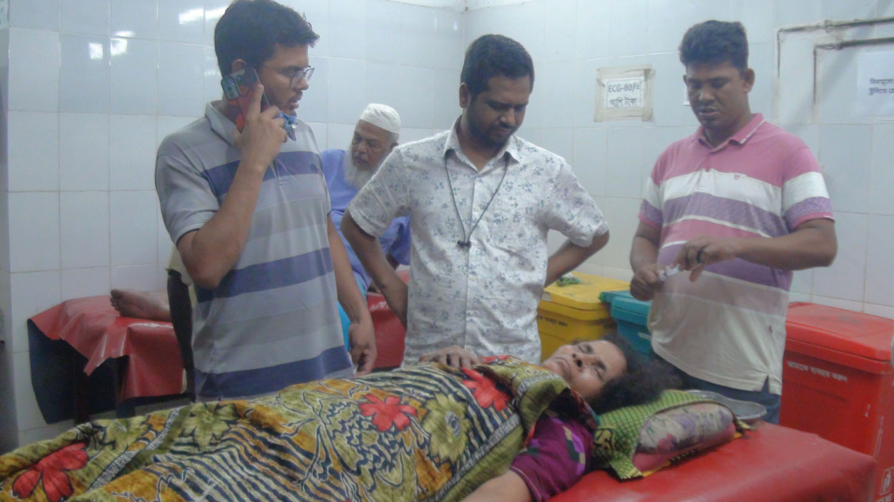 কোটালীপাড়ায় প্রতিপক্ষের হামলা, নারীসহ আহত ১০