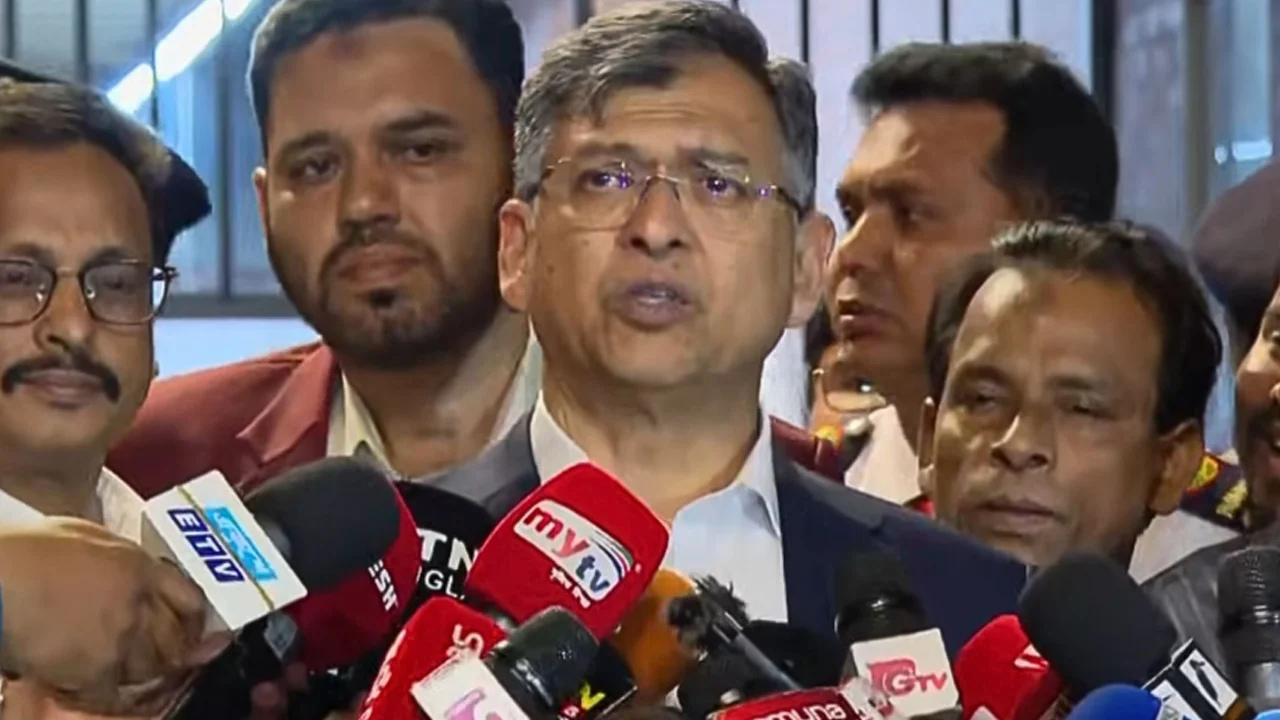 সংসদেই সংবিধান সংস্কার পরিষদ নিয়ে সিদ্ধান্ত হবে: স্বরাষ্ট্রমন্ত্রী