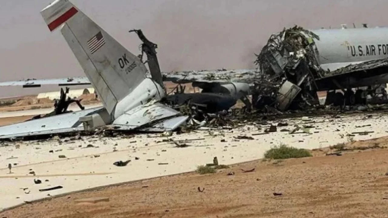 সৌদির ঘাঁটিতে হামলা চালিয়ে যুক্তরাষ্ট্রের ‘ফ্লাইং রাডার’ বিমান ধ্বংস করলো ইরান