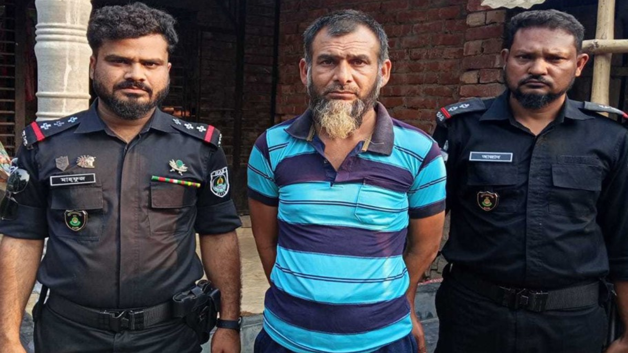 নড়াইলে ট্রাক চাপায় পাম্প ম্যানেজারকে হত্যা, আসামি গ্রেপ্তার