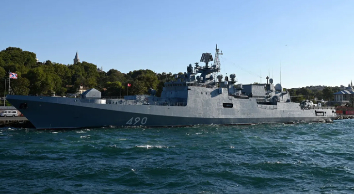 রাশিয়ার ৪ যুদ্ধজাহাজে ভয়াবহ হামলা, হতাহত ১৭