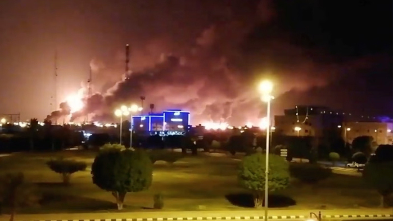 সৌদিতে নতুন করে আঘাত হানল মিসাইল, বাংলাদেশিসহ নিহত ২