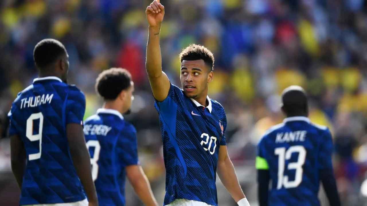 ১১ পরিবর্তন নিয়ে কলম্বিয়াকে ৩-১ গোলে হারাল ফ্রান্স