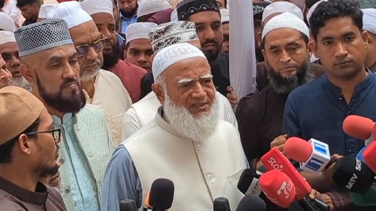 গণভোট বাস্তবায়নের দাবি আদায় করে ছাড়ব : জামায়াত আমির