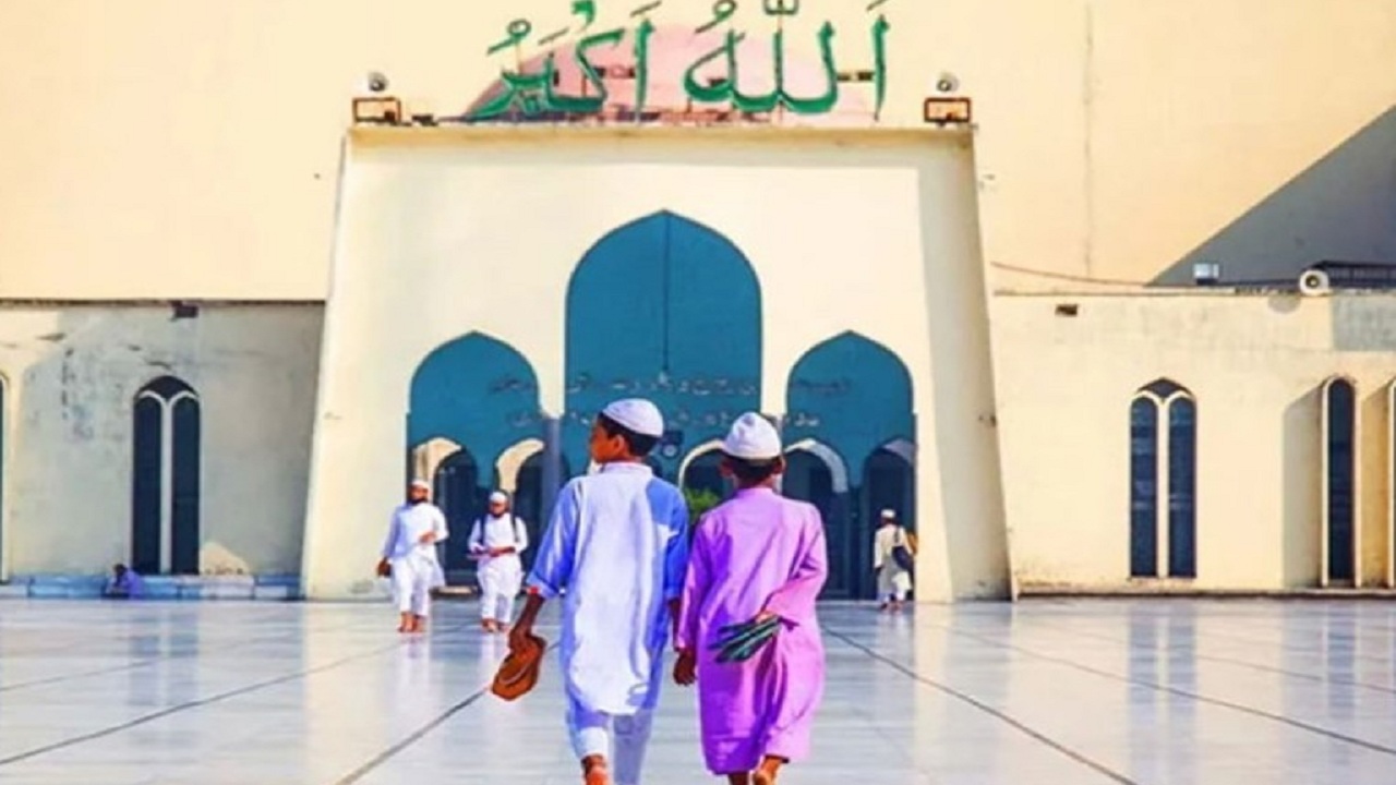 পবিত্র জুমাতুল বিদা আজ, বিদায় নিচ্ছে রমজানও