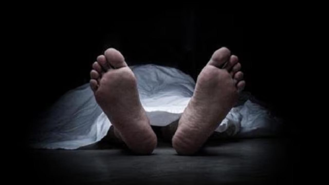 খুলনায় হোটেল কক্ষে ব্যক্তির মরদেহ উদ্ধার