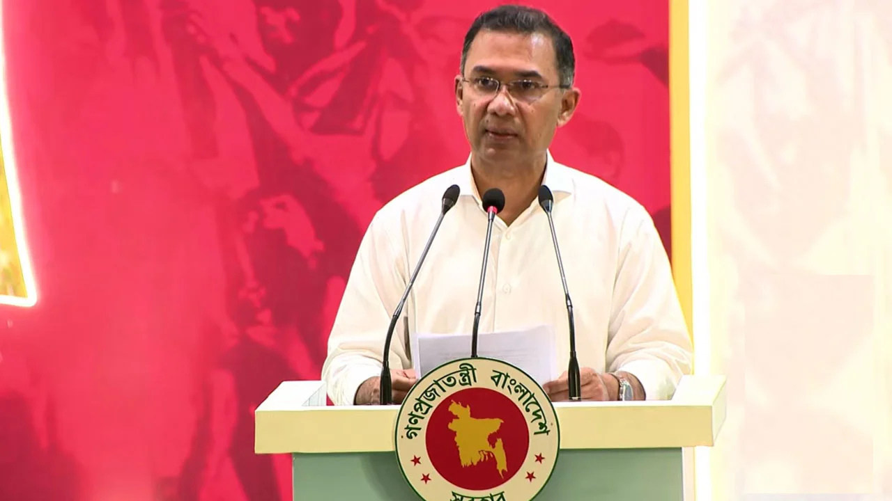 সমৃদ্ধ বাংলাদেশ গড়তে প্রতিশোধ, প্রতিহিংসা বা অযথা বিতর্ক নয়: প্রধানমন্ত্রী