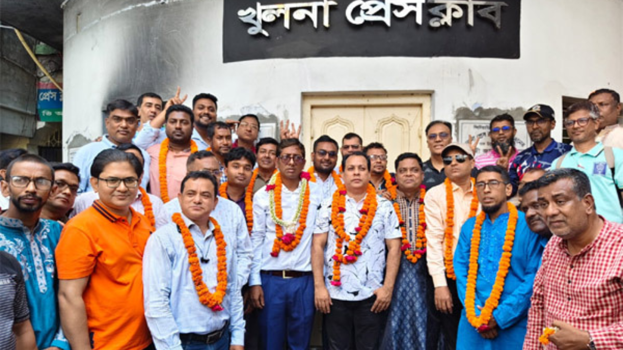 খুলনা প্রেসক্লাবের সভাপতি মোস্তফা সরোয়ার, সম্পাদক তরিকুল