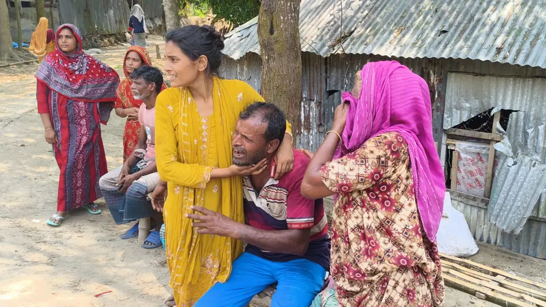 ঝিনাইদহে যুবদলের দুই গ্রুপের সংঘর্ষে বিএনপির কর্মী নিহত, আহত ৩০