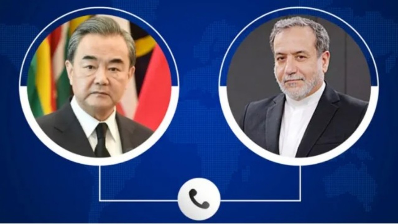 ইরানকে হরমুজ প্রণালি খুলে দিতে বলল চীন