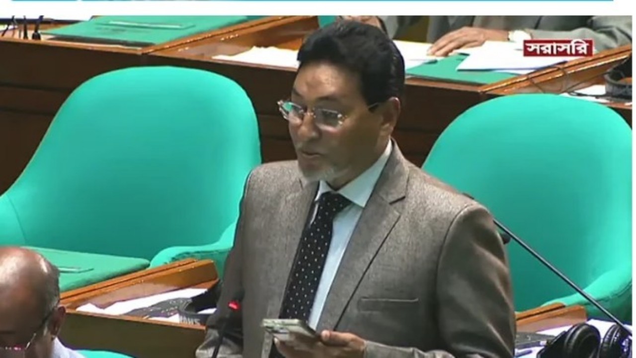 প্রধানমন্ত্রীকে নিয়ে সংসদে চিফ হুইপের কবিতা