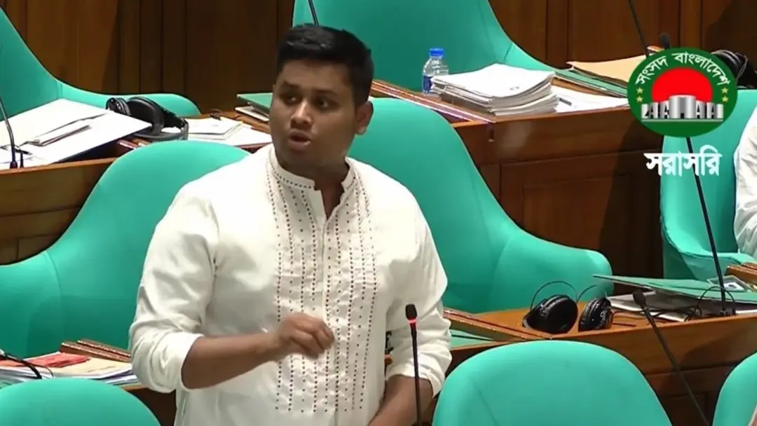 ১০ লাখ মানুষের প্রাণ বাঁচাতে ভিক্ষা চাই, রাস্তাটা করে দিন: হাসনাত আবদুল্লাহ